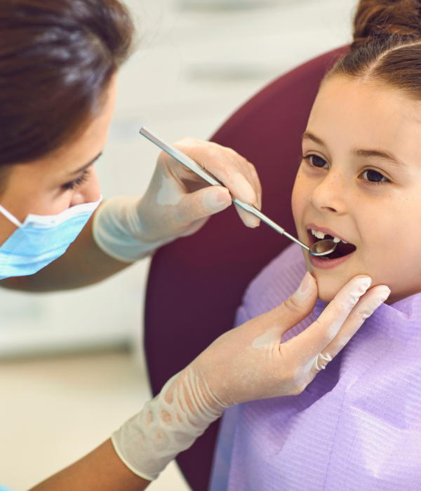soins dentaires pour les filles