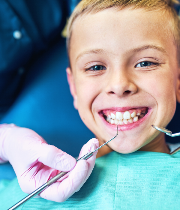 soins dentaires pour garcon